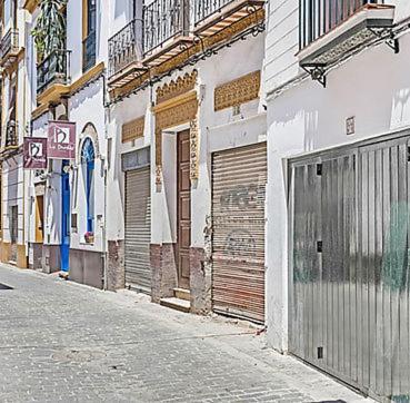 Fam Sevillian Townhouse Villa Sevilla Dış mekan fotoğraf